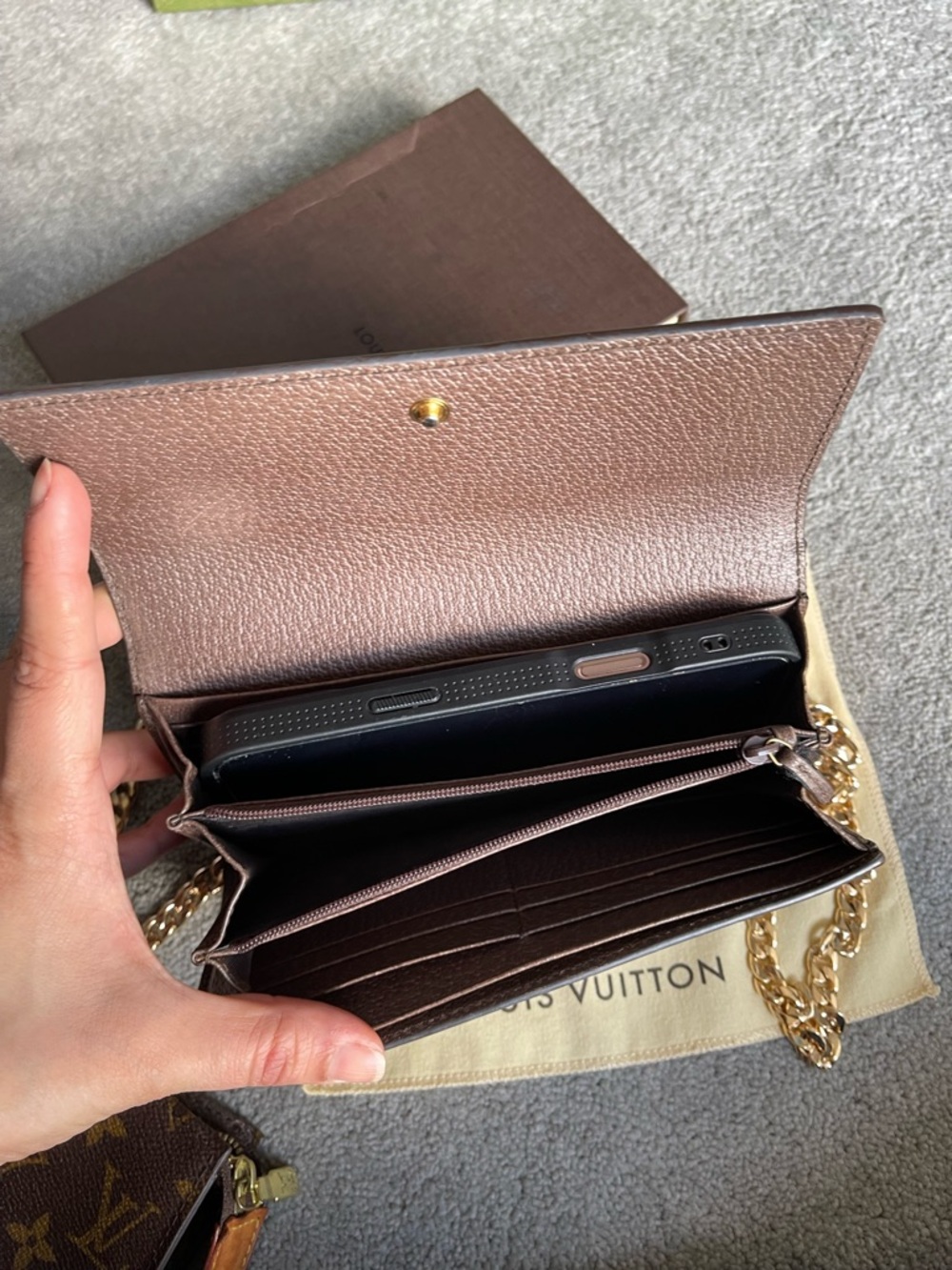 Authentic Gucci  web sherry line long wallet - Picture 9 of 10